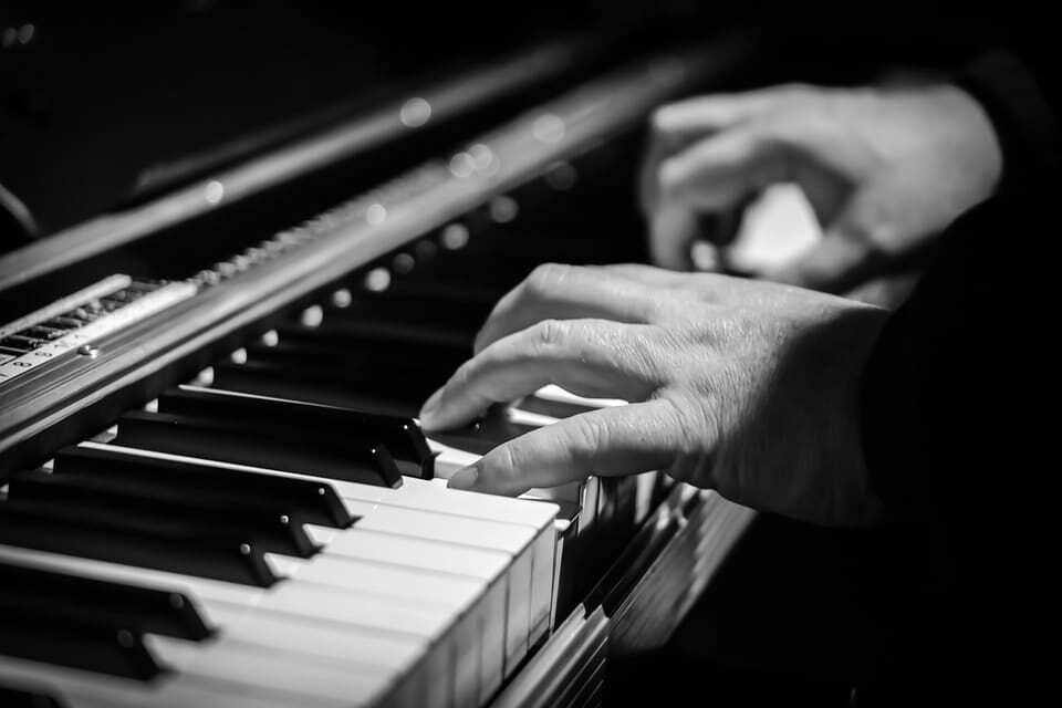 Audeo AI é capaz de reproduzir música realista simplesmente analisando vídeos de piano silenciosos