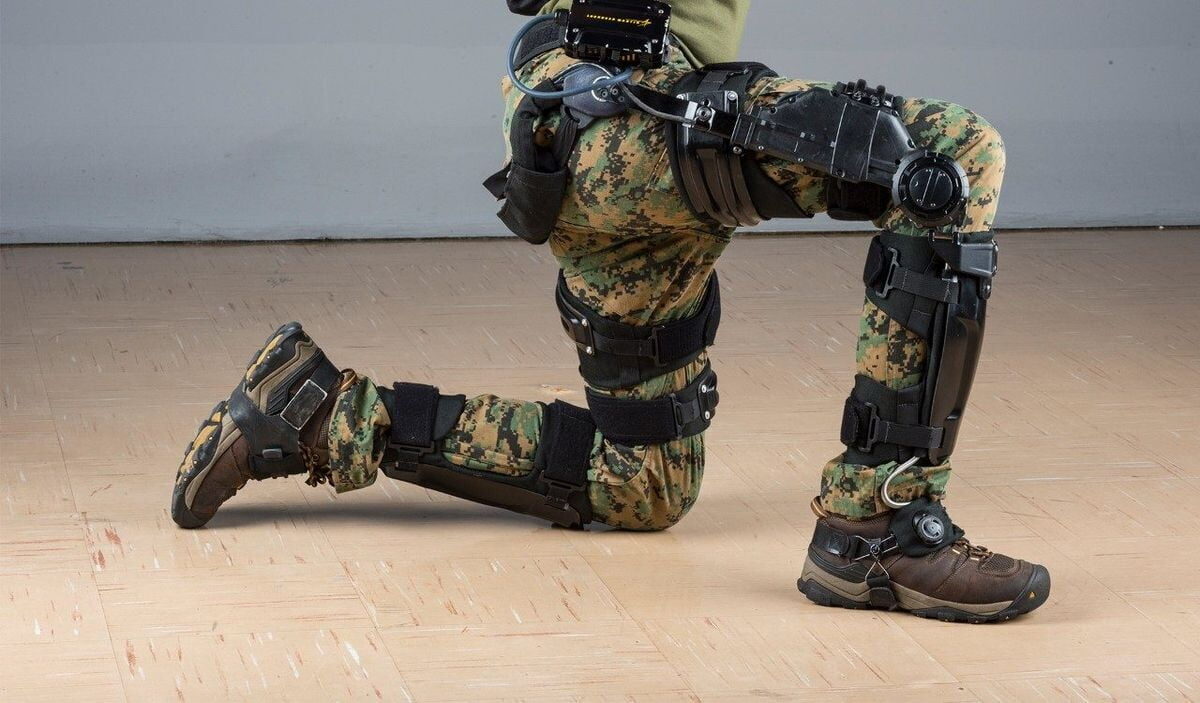 O exoesqueleto com IA evitará a dependência ao caminhar