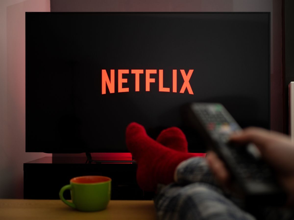 Como assistir Netflix em uma TV Android não compatível?